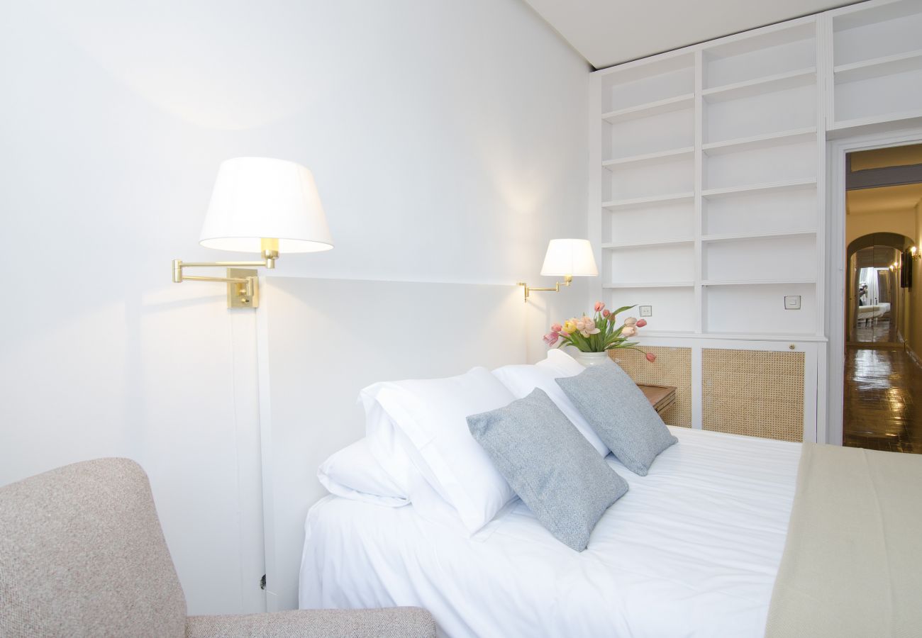 Apartamento en Madrid - Apartamento Paseo del Prado II en Madrid 