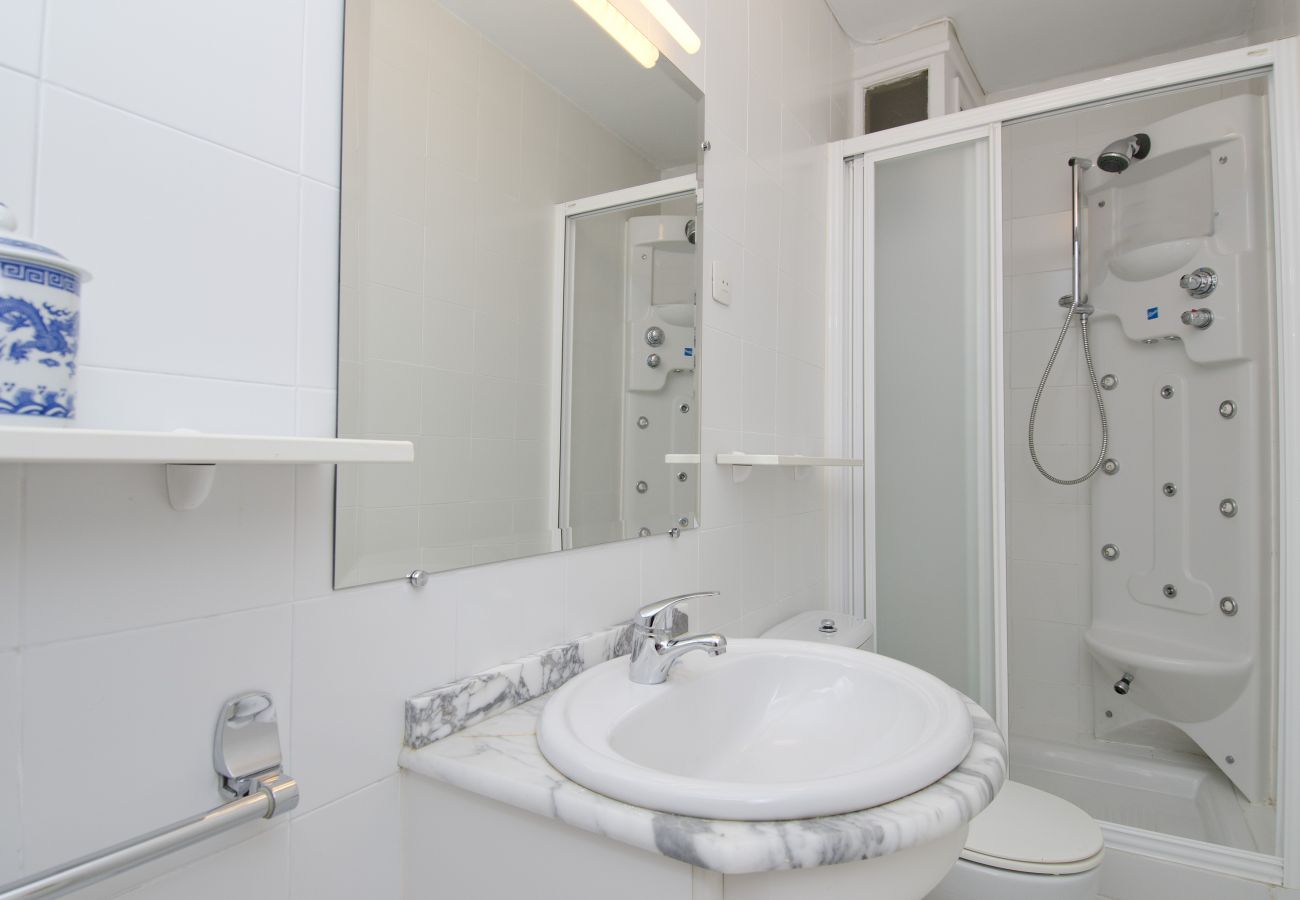 Apartamento en Madrid - Apartamento Paseo del Prado II en Madrid 