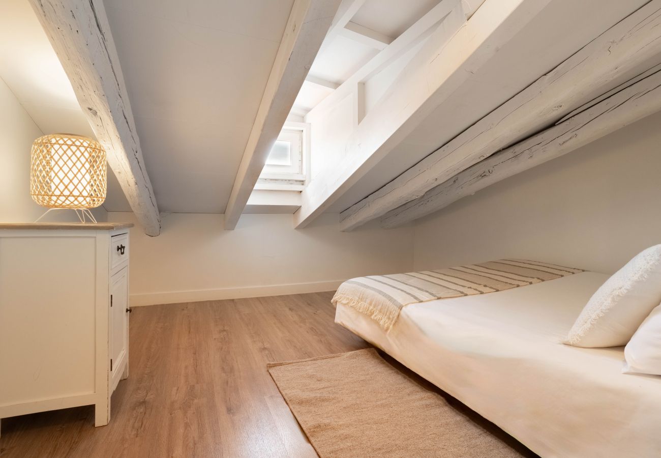 Apartamento en Madrid - Apartamento Plaza Mayor Attic en Madrid 