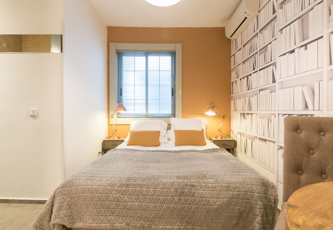 Estudio en Madrid - Apartamento  Santa Ana Boutique V en Madrid