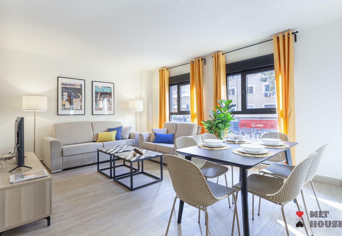 Apartamento en Madrid - Apartamento Antonio Lopez XII en Madrid