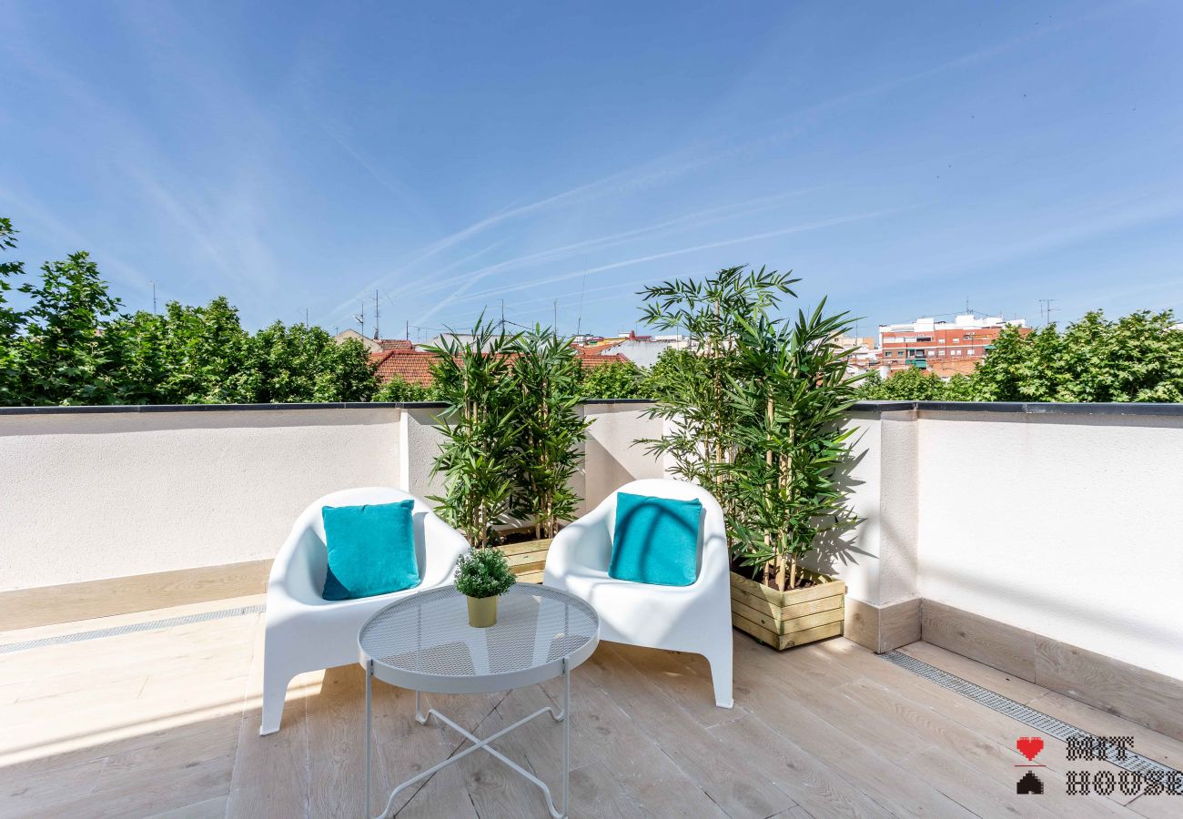 Apartamento en Madrid - Apartamento Antonio Lopez  XVII en Madrid