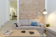 Apartment in Madrid - Apolo Loft