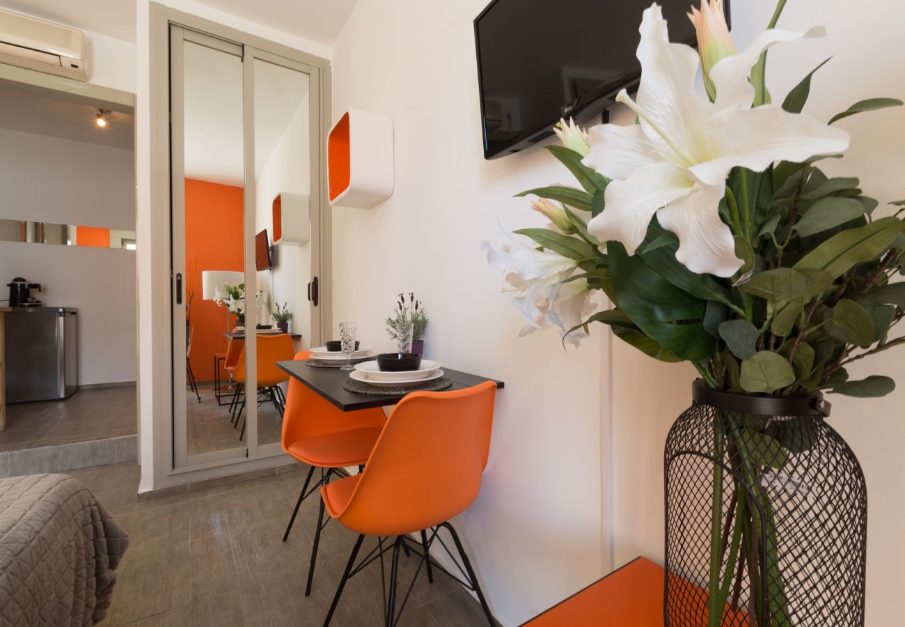 Studio in Madrid -  Santa Ana Boutique I apartment  in Madrid