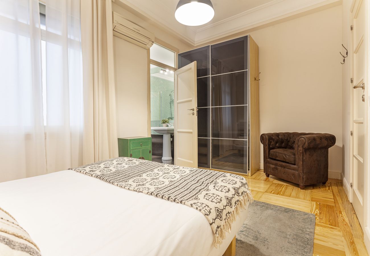 Apartment in Madrid -  Retiro Place apartment  in  Madrid